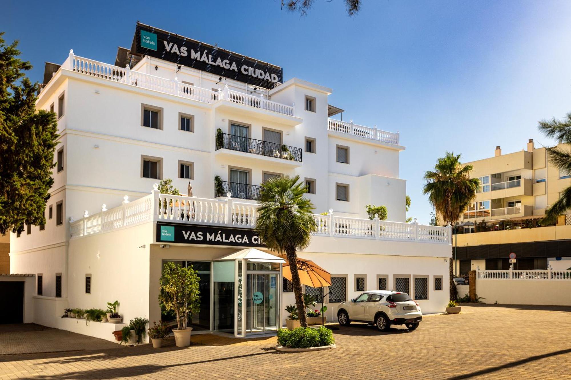 Vas Malaga Ciudad Hotel Bagian luar foto